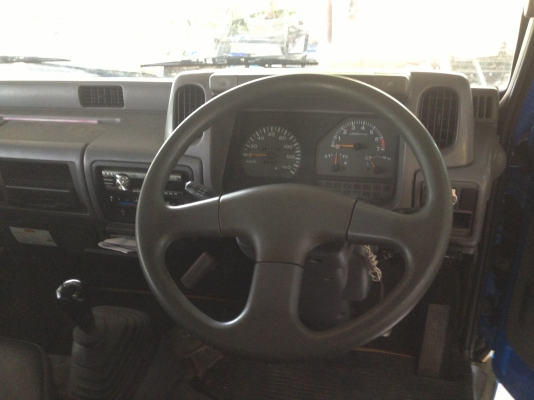 Nissan Atlas Benzine+LPG 258,000-