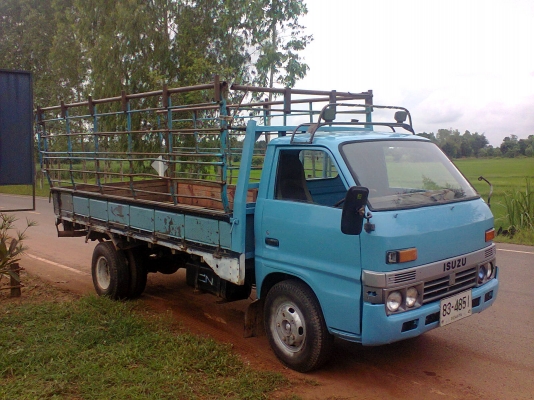 ขาย TL  100 แรง 4BC2 ฝาขาว สภาพพร้อมใช้งานเครื่องดีมากๆ ไม่มีไอเดินนิ่มๆเลยครับ