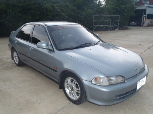 รถสภาพสวยขายถูก โฉมนี้ยังสวยอยู่ ไม่ต้องซื้อรถแพง