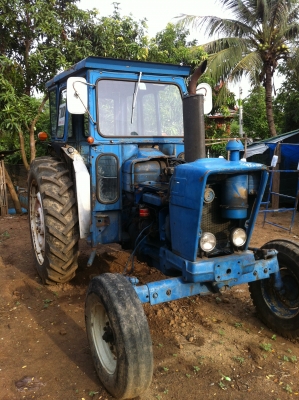 ford  3000ยังไม่เคยใช้งานในไทย