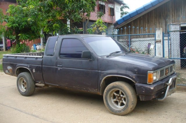 ขายนิสสัน บิ๊กเอ็มแค๊ปเล็ก วางTD27ฝาดำ 65000 ขายนิสสัน บิ๊กเอ็มแค๊ปเล็ก วางTD27ฝาดำ 65000