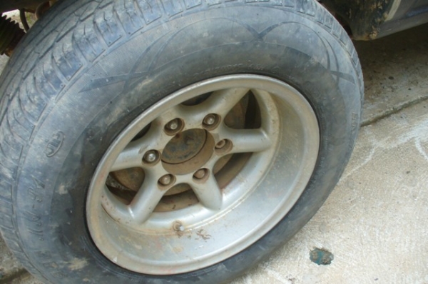 ขายนิสสัน บิ๊กเอ็มแค๊ปเล็ก วางTD27ฝาดำ 65000 ขายนิสสัน บิ๊กเอ็มแค๊ปเล็ก วางTD27ฝาดำ 65000