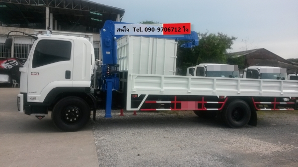 รถบรรทุก 6 ล้อ ขนาดใหญ่