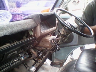 ไม่มีใครซื้อจะตัดแล้วน๊ะจ๊ะ..(น้อยใจ)ขายรถตู้โตโยต้าเก่าๆ39000