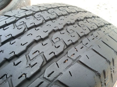 ขายยาง245/70/16 ปี 11/ฃ3เส้นปี08/1เส้น BRIDGESTONE DUELER H/T 840 1 ชุด