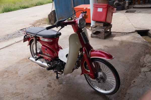 ขาย HONDA C 70 เครื่อง LIFAN 125 สตาทร์มือ ทะเบียนโครงเลขตรง อินวอยเครื่อง เอกสารครบ ครับ