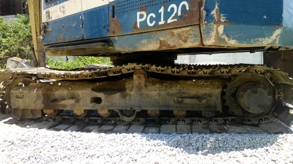 PC120-5 คอนโทนสั้น สภาพใช้ได้ รถใช้งานอยู่ แอร์มี.... PC120-5 คอนโทนสั้น สภาพใช้ได้ รถใช้งานอยู่ แอร์มี....