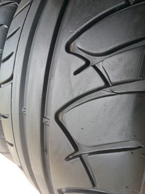 ขายยาง225/40/18 ปี 4112 KUMHO ECSTR (เกาหลี) 1 คุ่