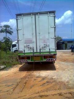 ขาย อีซูซุ 240 FTR