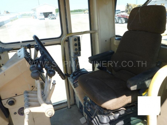 ขายรถเกรด 140H ยี่ห้อ Caterpillar สภาพสวย นำเข้าจากอเมริกา