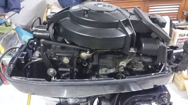 ยกเลิกการขาย เครื่องEVINRUDE 15แรง