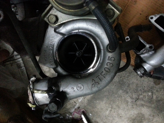 ขายชุดturbo+ปั้ม 4M40 ขายชุดturbo+ปั้ม 4M40