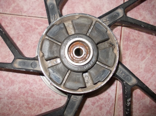 ขายแม็ก Suzuki Raider สภาพ 80\% ขายแม็ก Suzuki Raider สภาพ 80\%