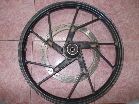 ขายแม็ก Suzuki Raider สภาพ 80\% ขายแม็ก Suzuki Raider สภาพ 80\%