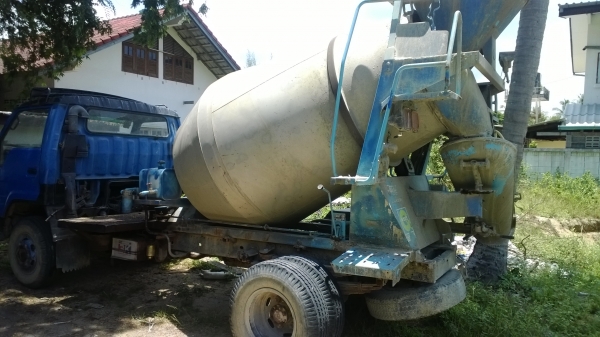 รถ6ล้อโม่ปูนTOYOTA DYNA BU91 115แรง รถสภาพสวย โม่สวยมาก2.5คิว..ชายแค่..550000บ..