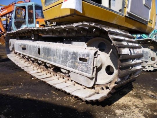 KOMATSU