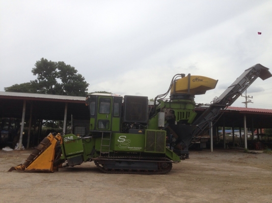 ขายรถตัดอ้อยสภาพพร้อมใช้งาน รุ่นใหม่