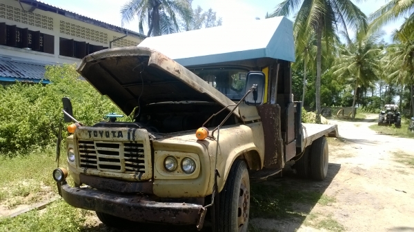 6ล้อหน้ายาวท้ายลาดTOYOTAยาง900-20เครื่อง6BB1 เฟืองท้ายฟูโซ่ ใหญ่