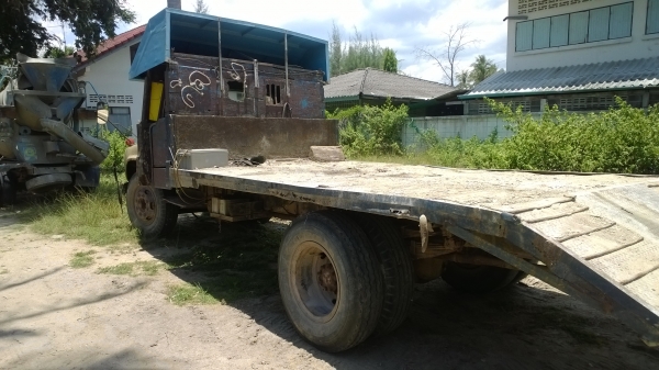 6ล้อหน้ายาวท้ายลาดTOYOTAยาง900-20เครื่อง6BB1 เฟืองท้ายฟูโซ่ ใหญ่