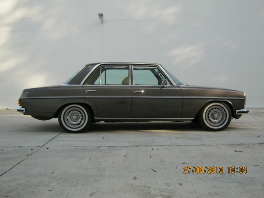 Benz w114 Benz w114