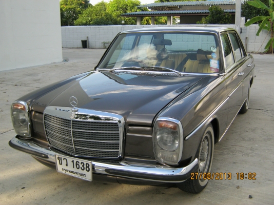 Benz w114 Benz w114