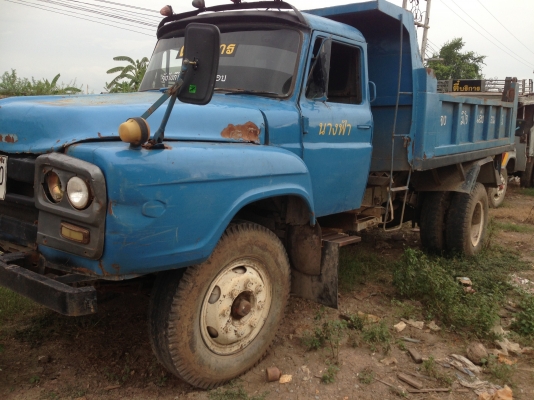 ขายรถ6ล้อดั้มหัวยาว สภาพพร้อมใช้งาน เครื่อง 6bb เฟืองถ้ายใหญ่ เล่มทะเบียนมี ภาษีไม่ขาด ราคาต่อรองได้ รถใช้งานอยู่
