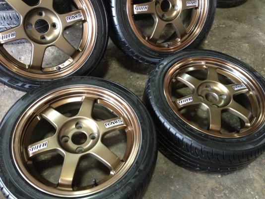 มือ2 !! TE37 ขอบ16" 4รู100กว้าง7ออฟ35 พร้อมยาง KUMHOปี12