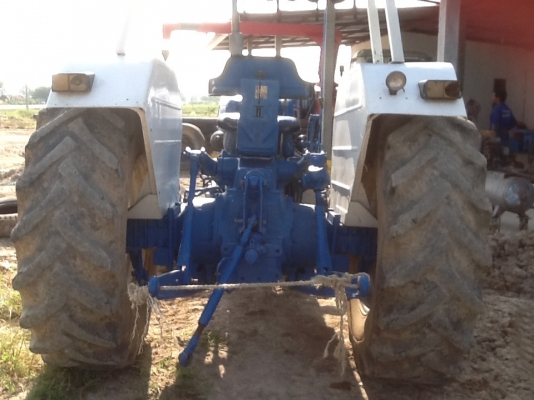 รถไถฟอร์ด5000 .77 T3 กรองเล็ก (หลุดมัดจำ ขอลงขายใหม่จร้า)