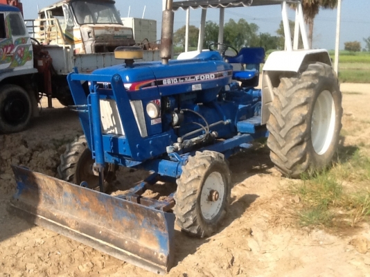 รถไถฟอร์ด5000 .77 T3 กรองเล็ก (หลุดมัดจำ ขอลงขายใหม่จร้า)