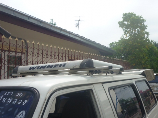 แร็คหลังคา อลูมีเนียม พร้อมเสริมสแตนเลสด้านล่างเพื่อรับน้ำหนัก