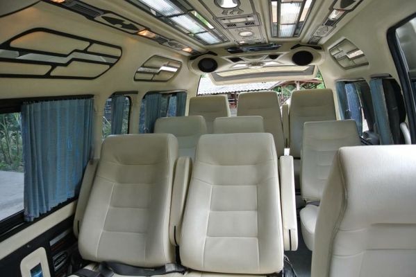 ขายเบาะ รถตู้ 9 ที่นั่ง  25,000-