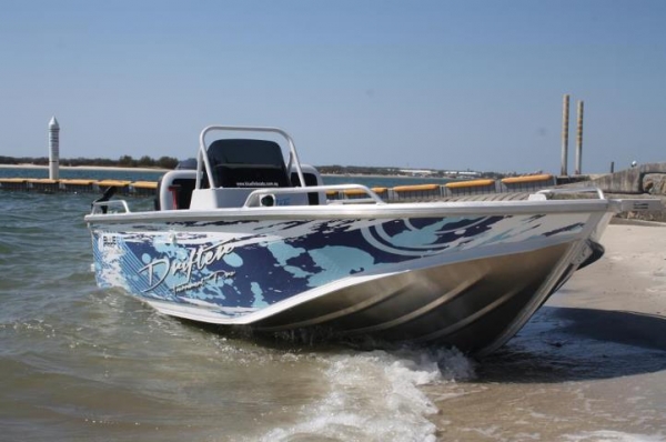 เรืออลูBlue Fin จากออสเตรเลียราคาพิเศษ