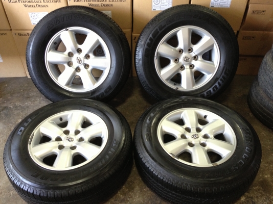 ล้อ เฟอร์จูนเนอร์ ขอบ17" เดิม พร้อมยาง 265-65-17 บริสโตน สวยๆ