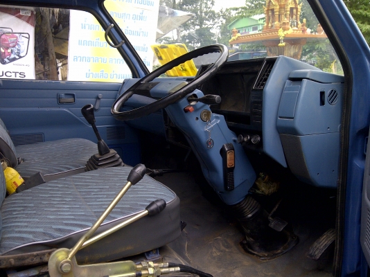 NPR 59L 115 แรงม้า  สภาพพร้อมใช้เลย  จดปี 38