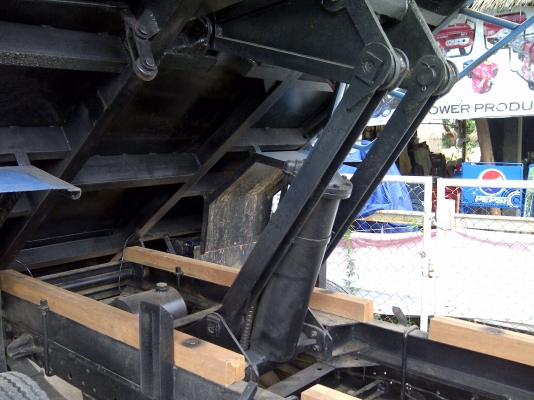 NPR 59L 115 แรงม้า  สภาพพร้อมใช้เลย  จดปี 38