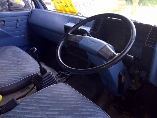 NPR 59L 115 แรงม้า  สภาพพร้อมใช้เลย  จดปี 38