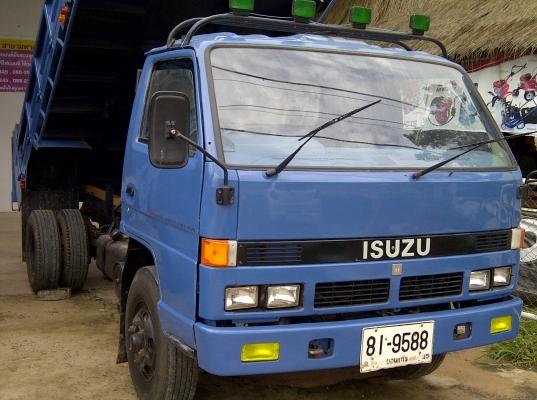 NPR 59L 115 แรงม้า  สภาพพร้อมใช้เลย  จดปี 38