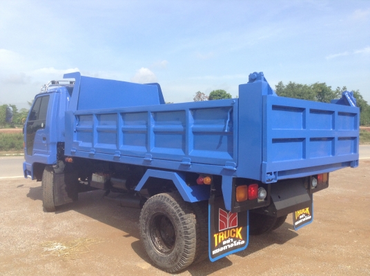 หกล้อดัมพ์ ISUZU ปี37 เครื่อง 160 HP ช่วงล่างใหญ่ เกียรใหญ่ หน้า-หลัง F (รถพร้อมใช้). 610,000 หกล้อดัมพ์ ISUZU ปี37 เครื่อง 160 HP ช่วงล่างใหญ่ เกียรใหญ่ หน้า-หลัง F (รถพร้อมใช้). 610,000