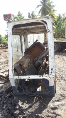 หัวเก๋ง komatsu pc200-2 มี 2 หัวให้เลือก หัวเก๋ง komatsu pc200-2 มี 2 หัวให้เลือก