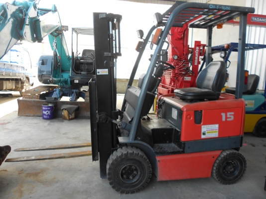 TOTOTA รุ่น FB15-6 ขนาด 1.5 ตัน ไฟฟ้า เกียร์  ออโต้ เสา 3 เมตร ไม่ระบุ ชม. ไม่ระบุ ปี  ราคา 260,000 บาท