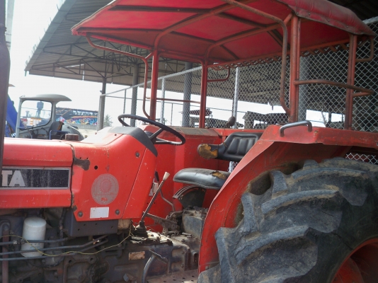 จัดมาให้ กับรถแทรกเตอร์ M8030 พร้อมโปรโมชั่น ดีๆ ราคาสุดพิเศษ