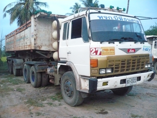 ขายสิบล้อหัวลาก HINO  เครื่อง 295
