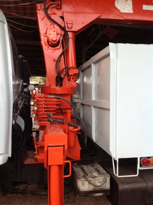 6ล้อดั้มพ์ FRR12HA 175แรงม้าติดเครนพร้อมใช้สวยสวย