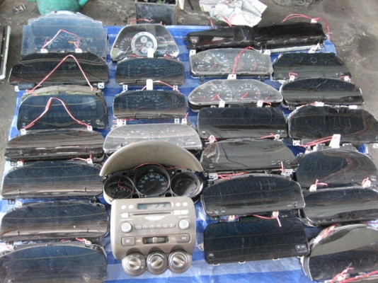 ขายเรือนไมล์เข็ม หลายรุ่นตัวละ 1500 พร้อมส่ง