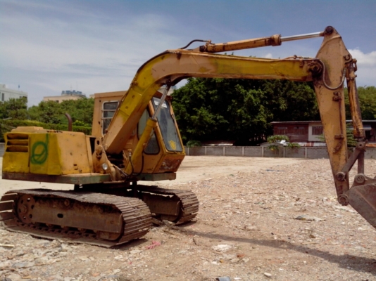 ขายรถแบ็คโฮ komatsu pc 60 - 1 บุ้งกี๋พร้อมหัวเจาะ เครื่องปั๊มเดิม เอกสารสัญญาซื้อขาย