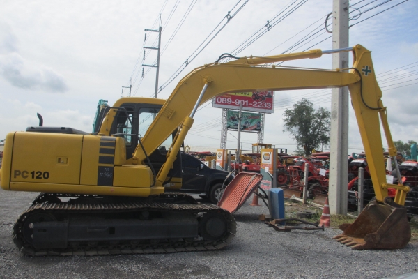 KOMATSU PC120-6  เก่านอก เอวแน่น ปั็มแรง สภาพพร้อมใช้ สุดๆเอาไปแบ่งกันใช้ได้เลยครับ   น้องร็อค จัดหั้ย สนใจโทร สอบถามได้ 081-8535656