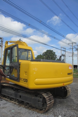 KOMATSU PC120-6  เก่านอก เอวแน่น ปั็มแรง สภาพพร้อมใช้ สุดๆเอาไปแบ่งกันใช้ได้เลยครับ   น้องร็อค จัดหั้ย สนใจโทร สอบถามได้ 081-8535656