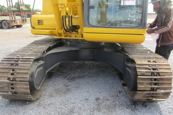 KOMATSU PC120-6  เก่านอก เอวแน่น ปั็มแรง สภาพพร้อมใช้ สุดๆเอาไปแบ่งกันใช้ได้เลยครับ   น้องร็อค จัดหั้ย สนใจโทร สอบถามได้ 081-8535656