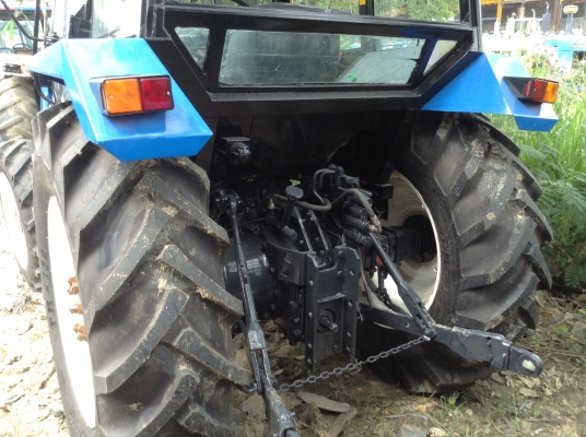 ขายรถไถนำเข้าคันนี้4630/65แรงเช็คใหม่หมดทั้งคัน3สูบ2เพลาแรงสุดๆลุยน้ำได้