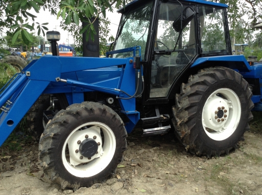 ขายรถไถนำเข้าคันนี้4630/65แรงเช็คใหม่หมดทั้งคัน3สูบ2เพลาแรงสุดๆลุยน้ำได้